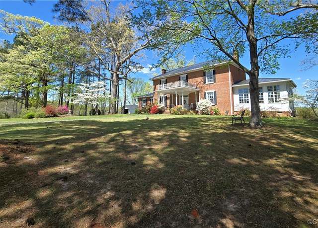 Property at 1050 Cary Shop Rd, Burkeville, VA 23922, 2 beds, 2 baths