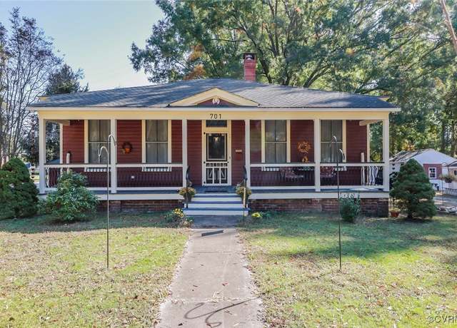 Property at 701 Conduit Rd, Colonial Heights, VA 23834, 3 beds, 2 baths