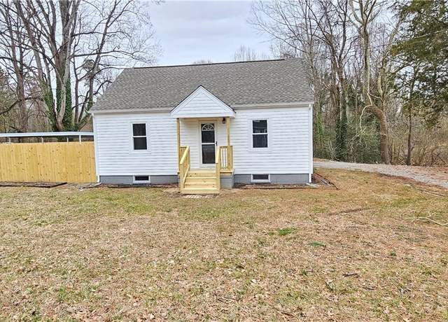 Property at 7626 Richmond Rd, Warsaw, VA 22572, 2 beds, 1 bath