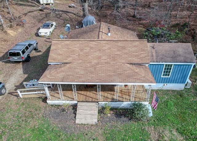 Property at 2598 Meadow Creek Rd, Gladstone, VA 24553, 2 beds, 1 bath