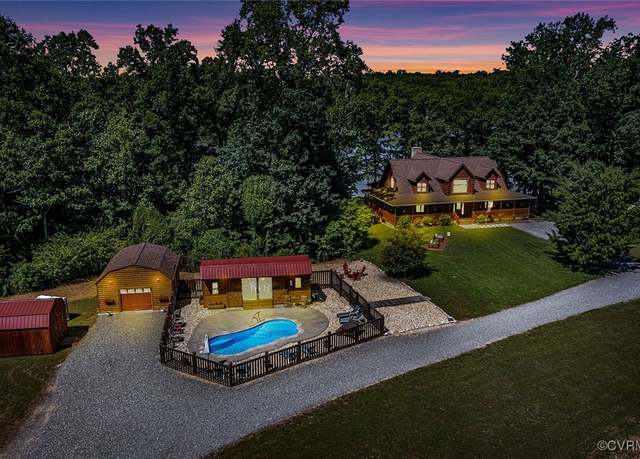 Property at 275 Scenic Dr, Montross, VA 22520, 3 beds, 2.5 baths