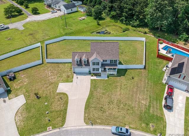 Property at 203 Pointers Dr, West Point, VA 23181, 4 beds, 2.5 baths