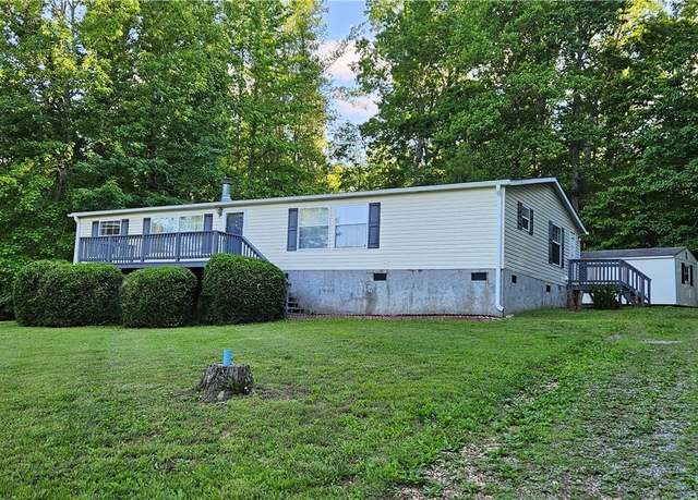 Property at 340 Epps Rd, Victoria, VA 23974, 3 beds, 2 baths
