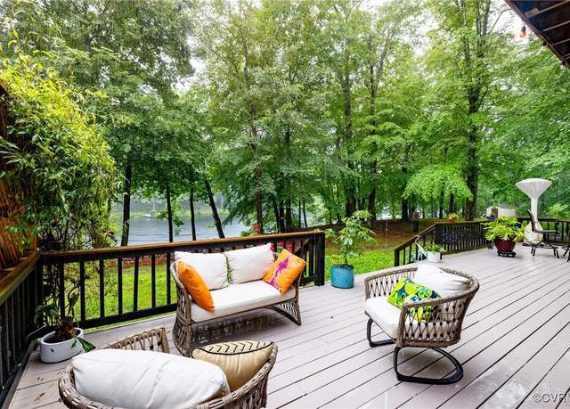 Property at 11183 Linderwood Dr, Mechanicsville, VA 23116, 5 beds, 3.5 baths