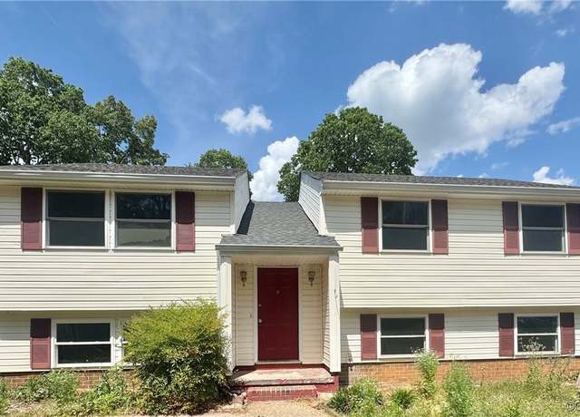 Property at 10704 Checkers Ct, Midlothian, VA 23235, 4 beds, 3 baths