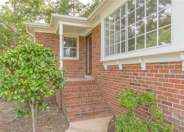 Property at 2112 Wynnewood Dr, Chesterfield, VA 23235, 3 beds, 2 baths