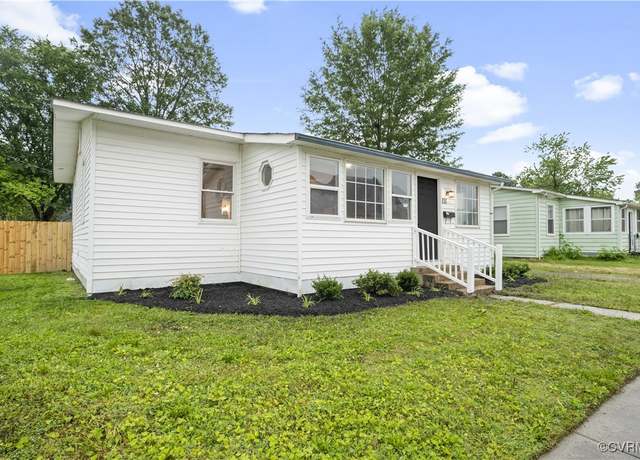 Property at 111 N 5th Ave, Hopewell, VA 23860, 3 beds, 2 baths