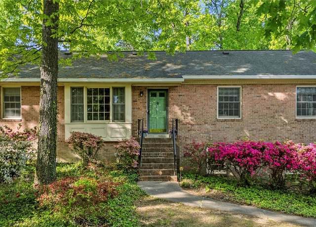 Property at 1824 Greenvale Ct, Richmond, VA 23225, 3 beds, 2 baths