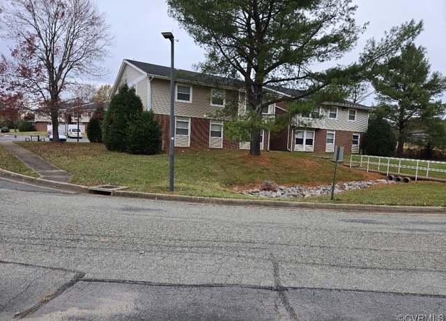 Property at 221 Brickyard Dr, Dillwyn, VA 23936