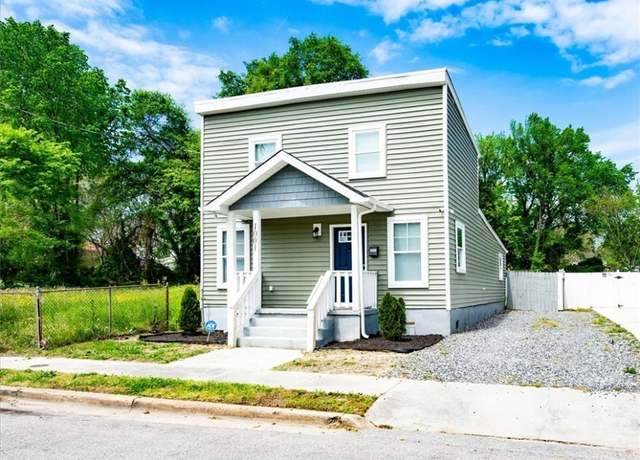 Property at 1001 Willcox St, Petersburg, VA 23803, 3 beds, 2 baths
