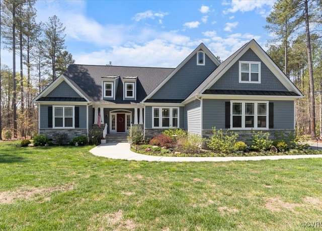 Property at 41 Pine Shadow Ct, Troy, VA 22974, 4 beds, 2.5 baths