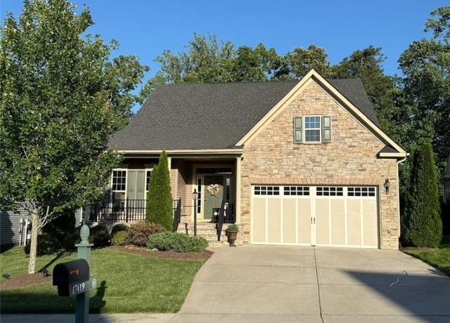 Property at 17419 Great Falls Cir, Moseley, VA 23120, 3 beds, 2 baths