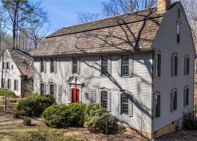 Property at 10700 Darby Cir, Midlothian, VA 23113, 6 beds, 4.5 baths