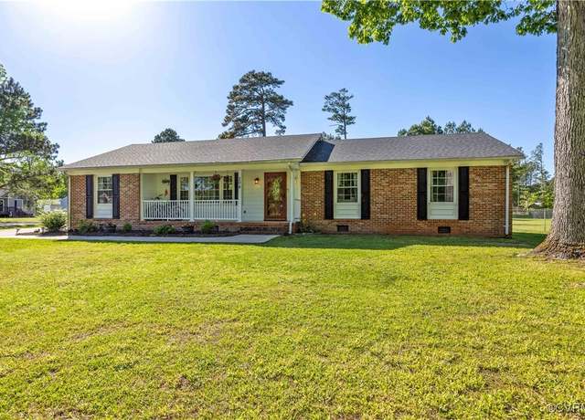 Property at 204 Pine St, Jarratt, VA 23867, 3 beds, 2 baths