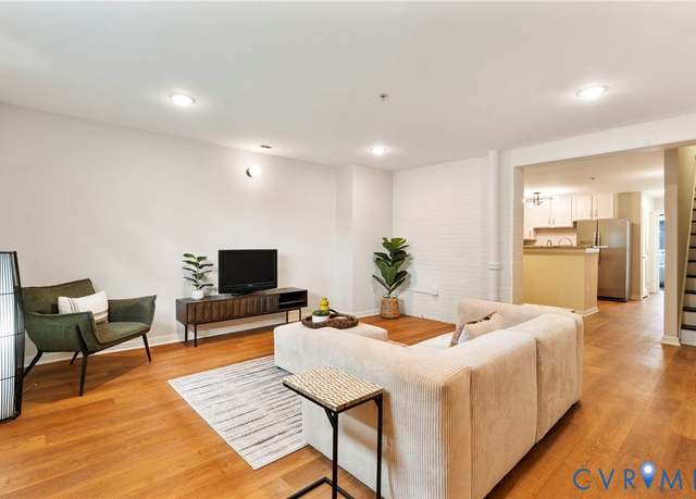 Property at 1716 Summit Ave #20, Richmond, VA 23230, 3 beds, 2 baths
