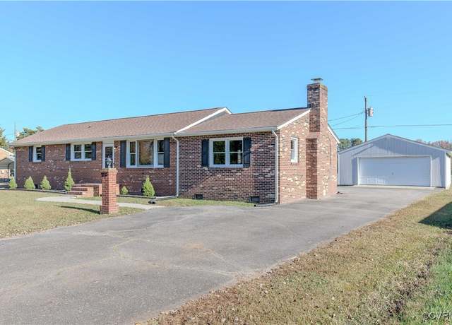 Property at 7711 Vaughan Rd, North Dinwiddie, VA 23805, 3 beds, 1.5 baths