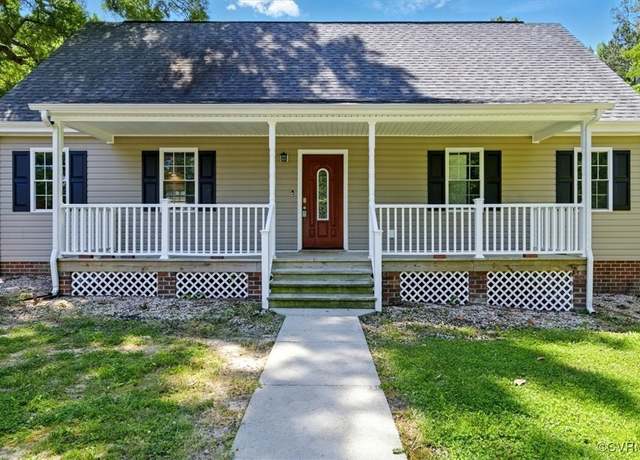 Property at 3704 Burnham Dr, Hopewell, VA 23860, 3 beds, 2.5 baths