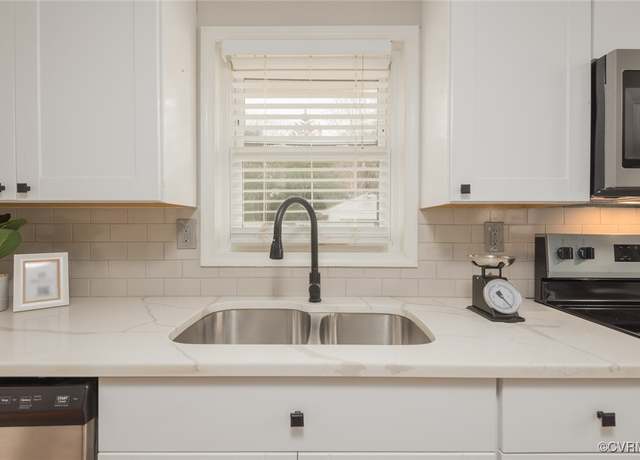 Property at 2906 Janet Ln, Powhatan, VA 23139, 3 beds, 2 baths