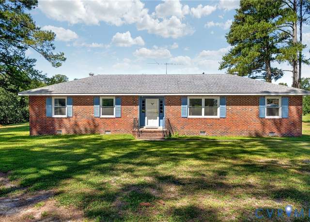 Property at 11409 Farrington Farm Ln, Ashland, VA 23005, 3 beds, 2 baths