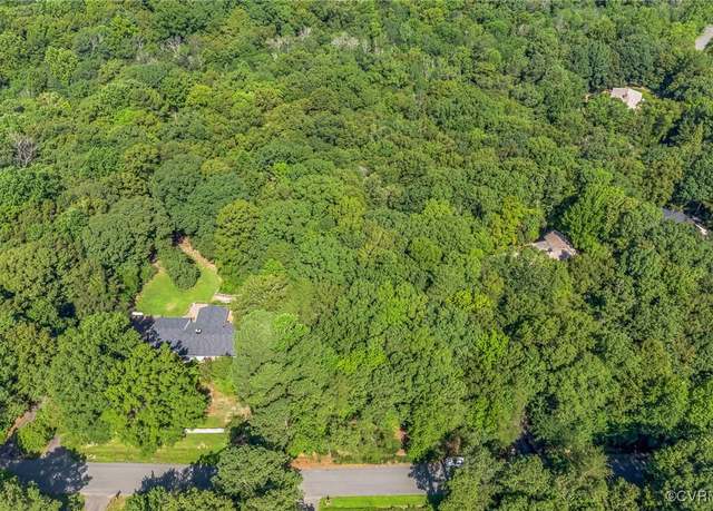 Property at 124 Londonderry Ln, Williamsburg, VA 23188