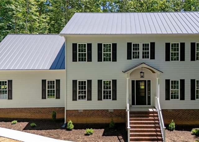 Property at 3088 French Hill Dr, Powhatan, VA 23139, 4 beds, 3.5 baths