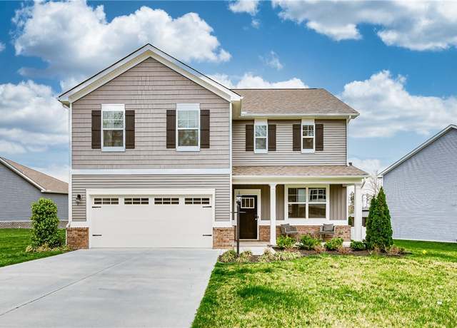 Property at 11912 Longtown Dr, Midlothian, VA 23112, 4 beds, 2.5 baths