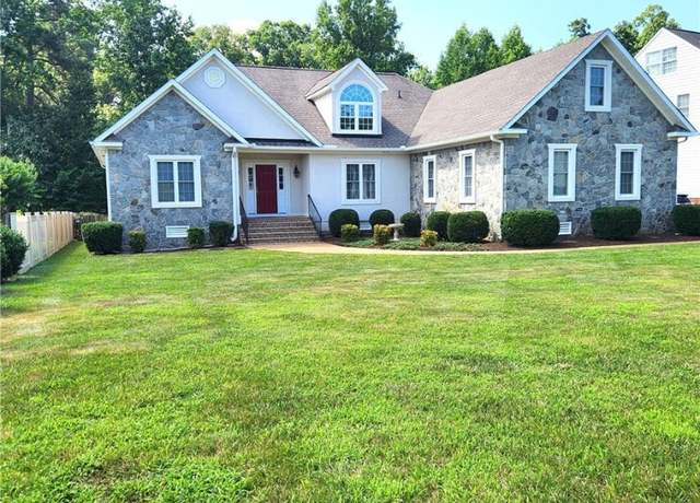 Property at 700 Carldan Rd, Richmond, VA 23227, 3 beds, 2.5 baths