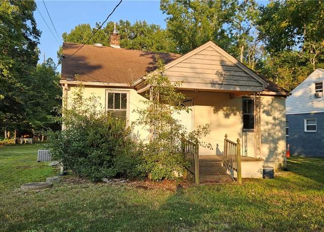 Property at 20201 Laurel Rd, Chesterfield, VA 23803, 2 beds, 1 bath