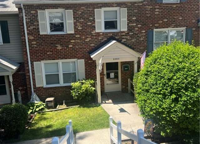 Property at 3136 Newington Ct, Chesterfield, VA 23224, 2 beds, 2.5 baths