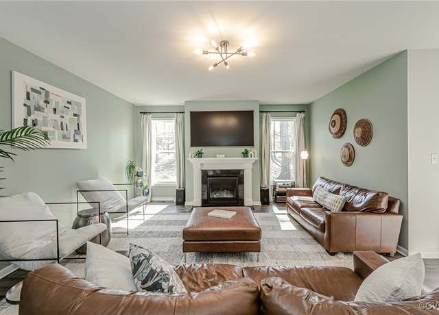 Property at 11701 Riverboat Dr, Chester, VA 23836, 5 beds, 5.5 baths