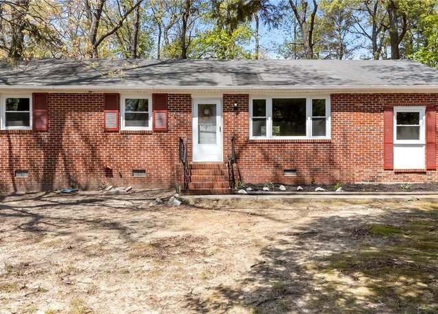 Property at 2812 Cicero Pkwy, Chester, VA 23831, 3 beds, 1.5 baths