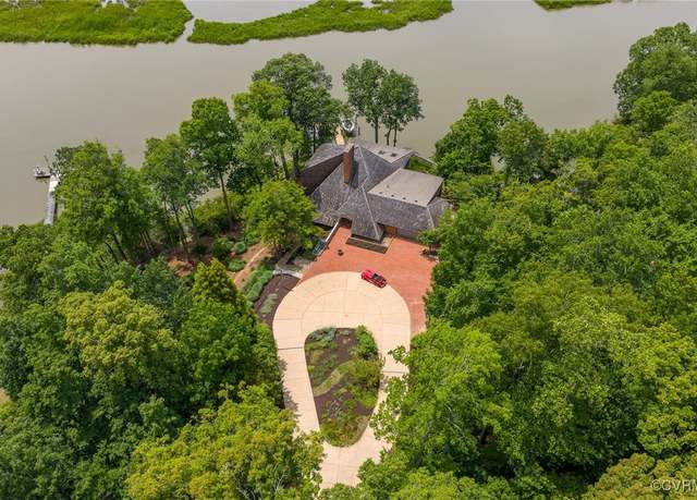 Property at 110 Archers Hope Rd Unit A, Williamsburg, VA 23185, 4 beds, 3 baths