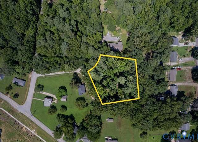 Property at 19713 Walker Ave, Chester, VA 23834