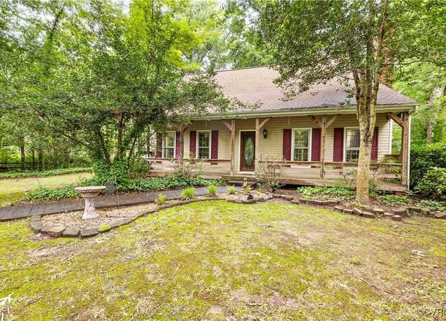 Property at 3511 Quail Hill Ct, Midlothian, VA 23112, 3 beds, 2 baths