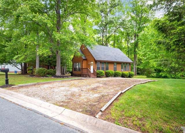 Property at 15803 Roland View Dr, Chester, VA 23831, 4 beds, 2 baths