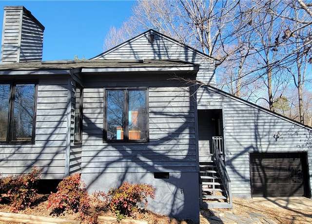 Property at 6142 Stockade Ct, Mechanicsville, VA 23111, 3 beds, 2 baths