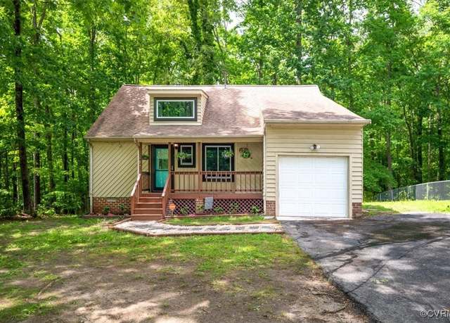 Property at 3018 Maplevale Rd, Chester, VA 23831, 4 beds, 2 baths