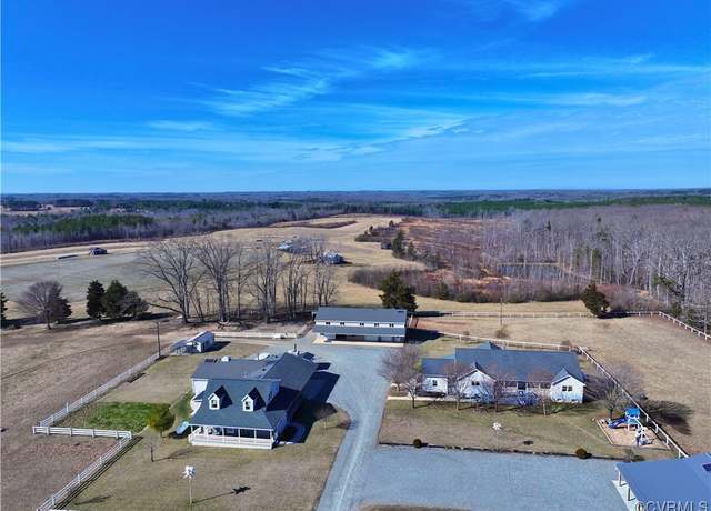 Property at 1211 Hunting Creek Rd, Nathalie, VA 24577, 5 beds, 2 baths