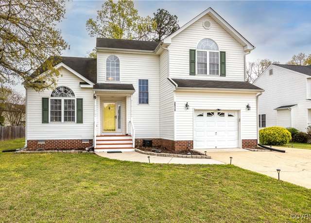 Property at 3913 W Dogwood Ave, Chester, VA 23831, 3 beds, 2.5 baths
