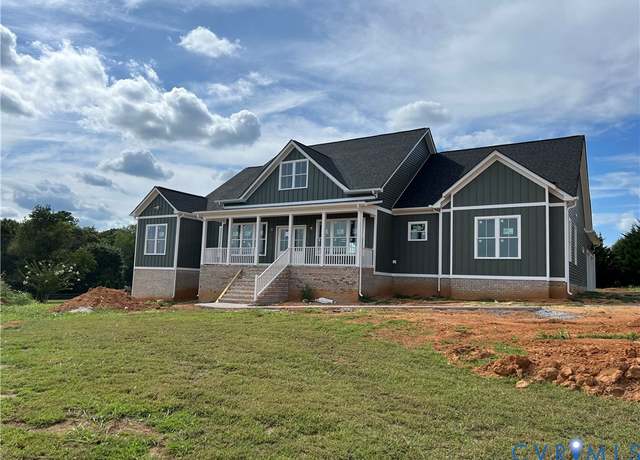 Property at 11111 Carriage House Ln, Amelia, VA 23002, 4 beds, 2.5 baths