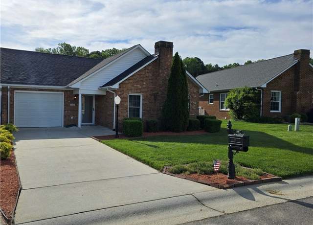 Property at 403 Stone Hearth Ct, Hopewell, VA 23860, 2 beds, 2 baths