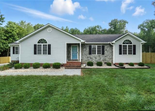 Property at 11812 Corte Castle Rd, Chesterfield, VA 23838, 3 beds, 2 baths