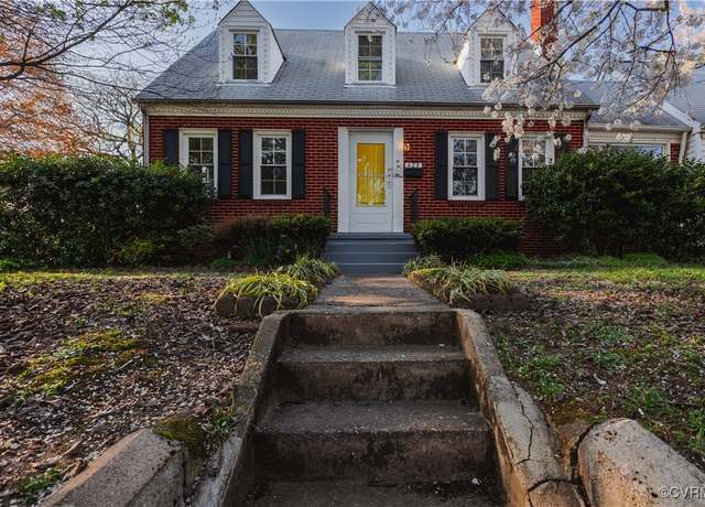 Property at 425 Appomattox St, Hopewell, VA 23860, 4 beds, 2 baths