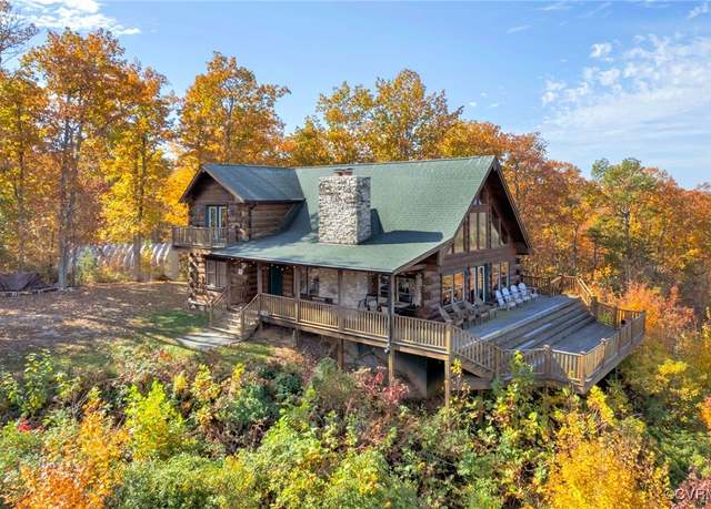 Property at 106 S James River Hwy, Wingina, VA 24599, 3 beds, 3.5 baths