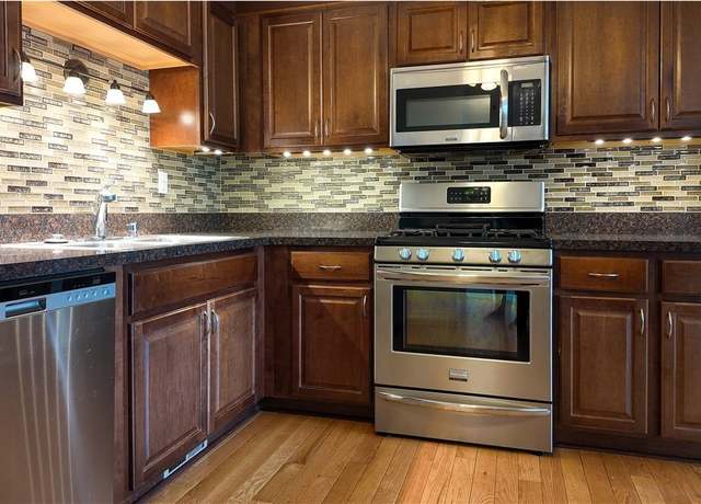 Property at 2921 Ennismore Ct, Chesterfield, VA 23224, 4 beds, 2.5 baths