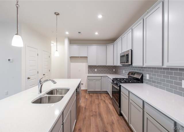 Property at 4104 Ebbies Xing, Midlothian, VA 23112, 2 beds, 2 baths