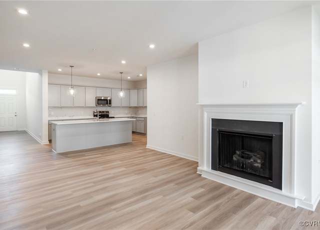 Property at 4104 Ebbies Xing, Midlothian, VA 23112, 2 beds, 2 baths