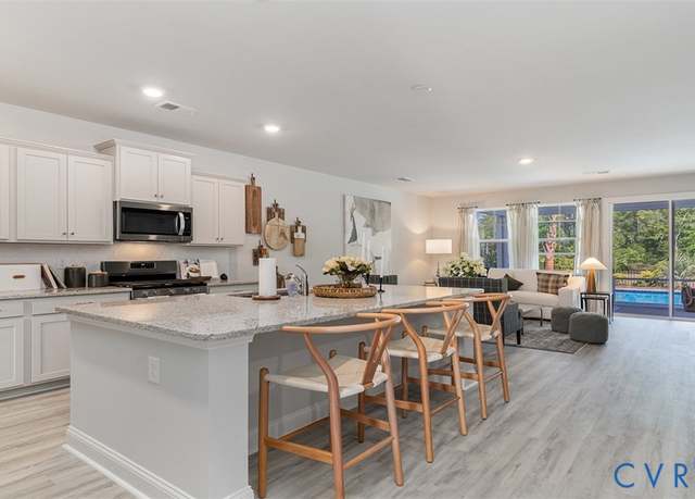 Property at 6207 Whisperwood Dr, Chesterfield, VA 23234, 5 beds, 3.5 baths