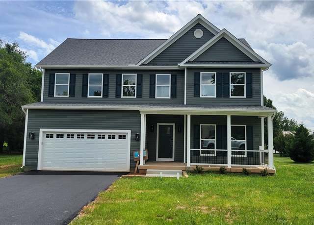 Property at 124 West St, Louisa, VA 23093, 4 beds, 2.5 baths