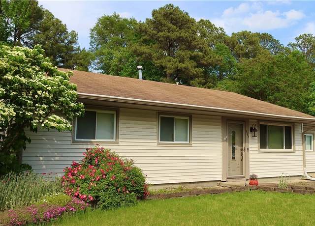 Property at 2503 Glendale Ave, Petersburg, VA 23805, 3 beds, 1 bath